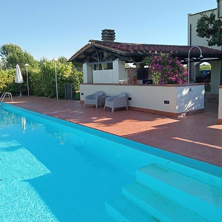 Villa Lavinia B&B Montescudaio Extérieur photo